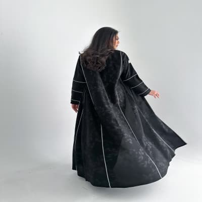 عباية ساندرا